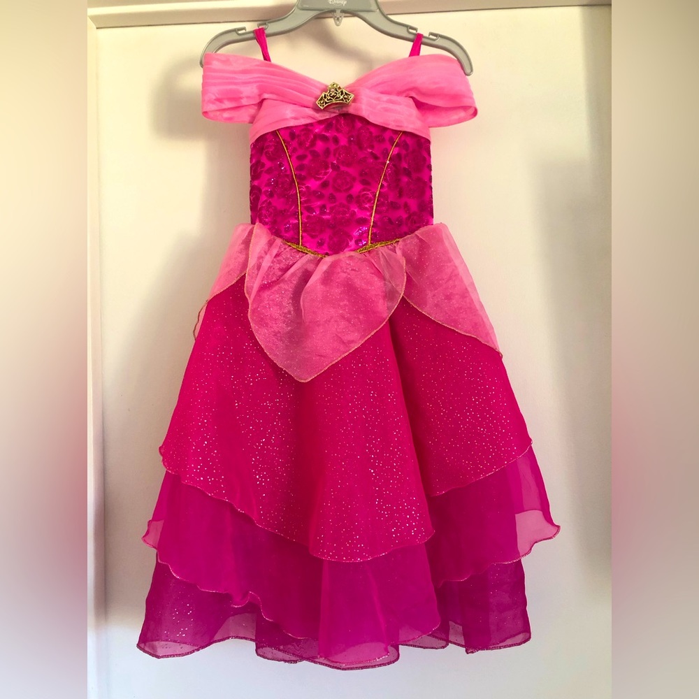 ⭐️⭐️ Disney Authentic Aurora Princess Costume